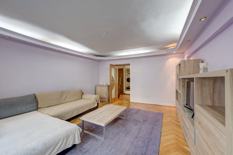 Decebal, Calea Calarasi, Muncii,