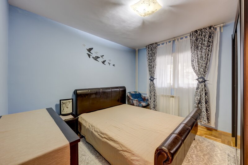 Decebal, Calea Calarasi, Muncii,