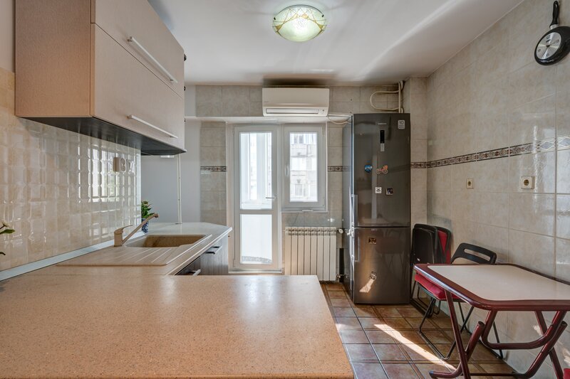 Decebal, Calea Calarasi, Muncii,